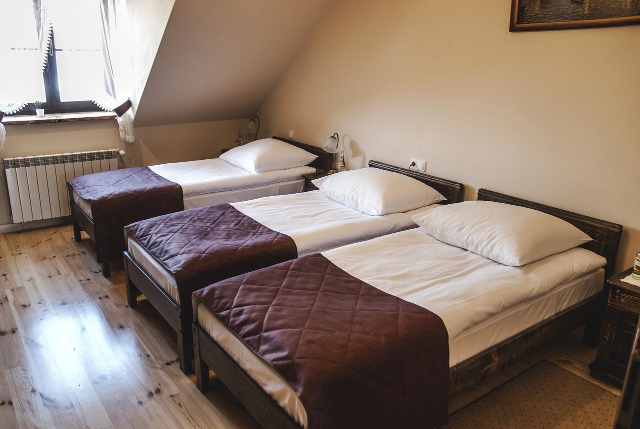 Hotel Pod Kogutkiem Кшивачка Екстер'єр фото