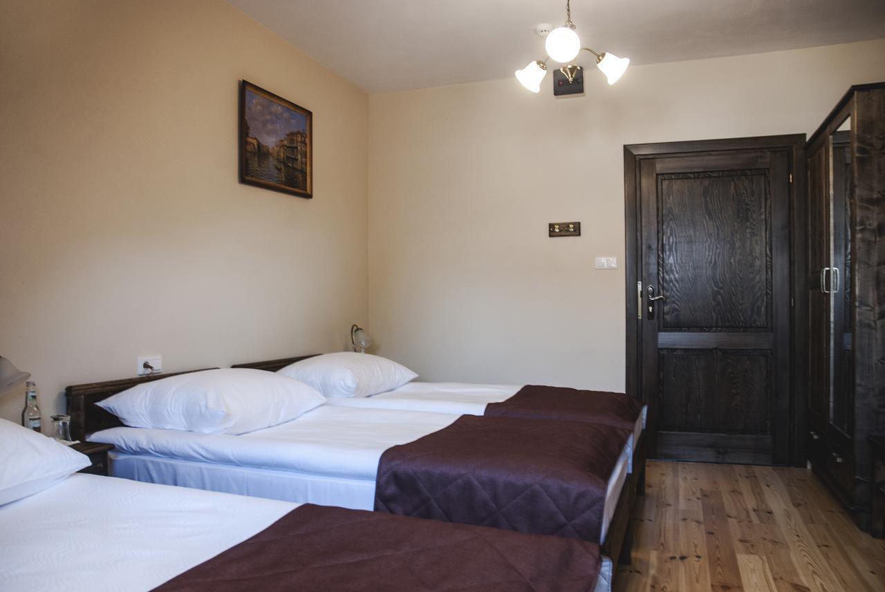 Hotel Pod Kogutkiem Кшивачка Екстер'єр фото
